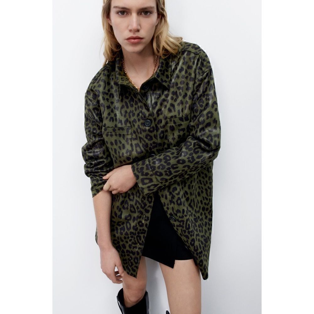 NWT Zara Animal Print Overshirt in Green & Black Leopard Print, Size Medium